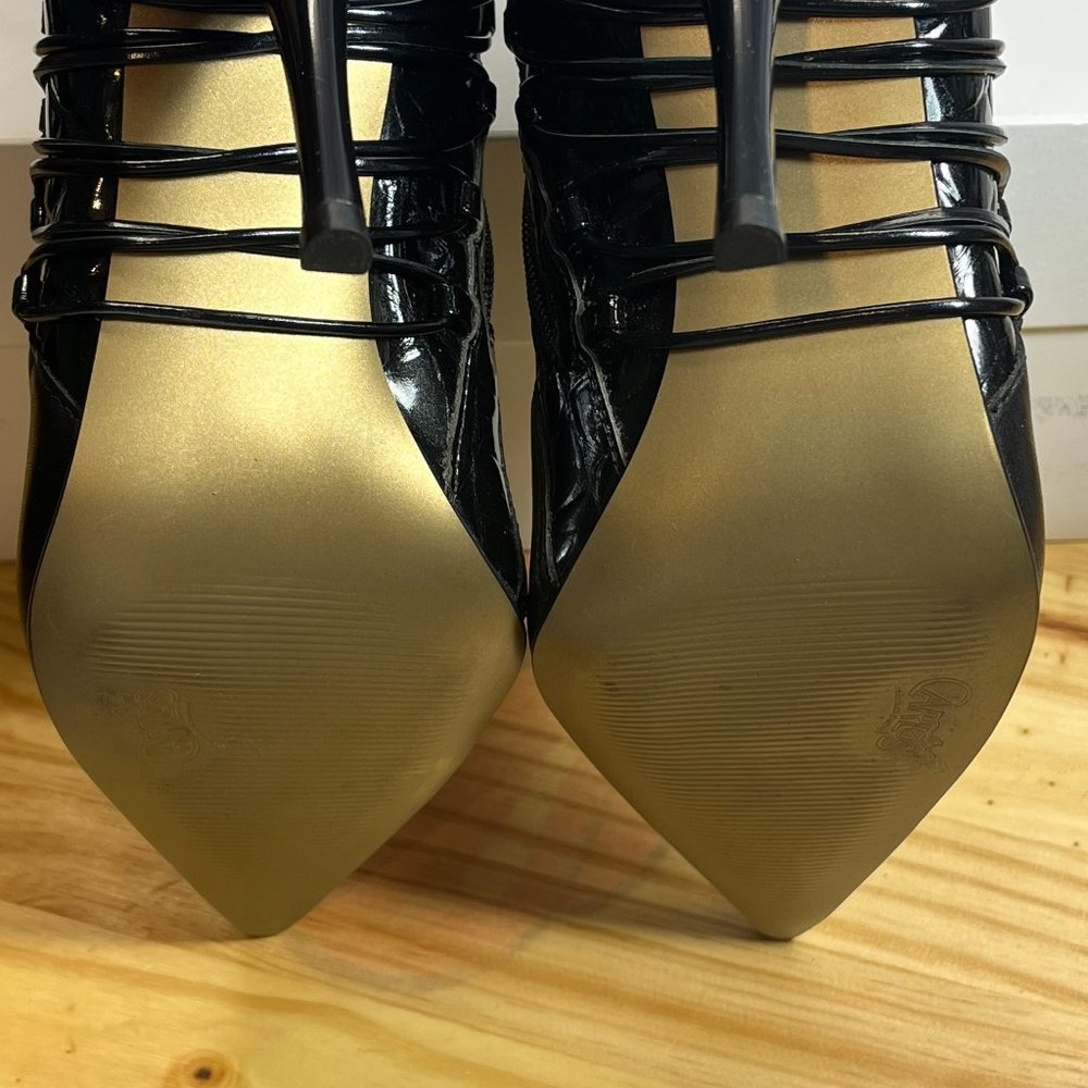 COPY - CARLOS SANTANA BLACK LEATHER LACE UP ANKLE BOOTIES 7 NWT - Picture 5 of 6